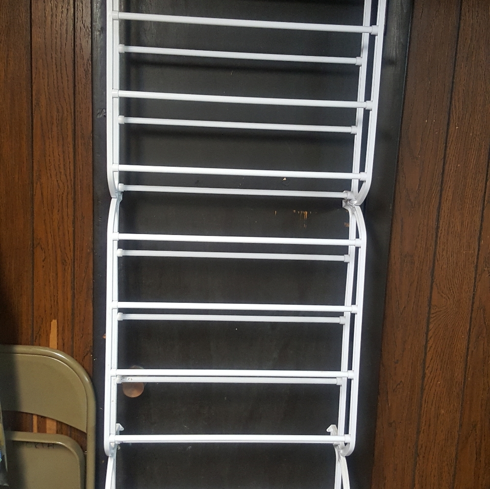Shoe rack